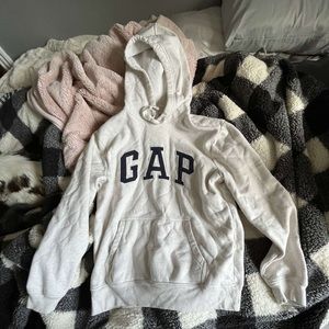 Gap hoodie